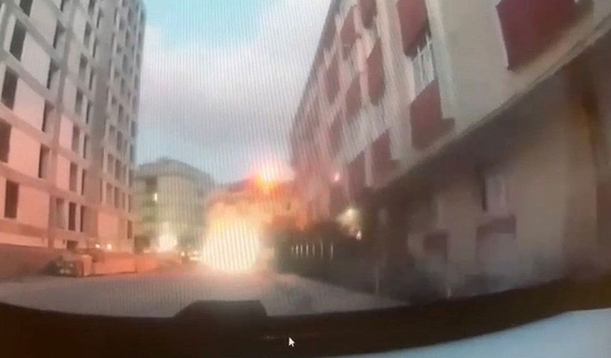 Bahçelievler'deki bina çökmesi saniye saniye görüntülendi