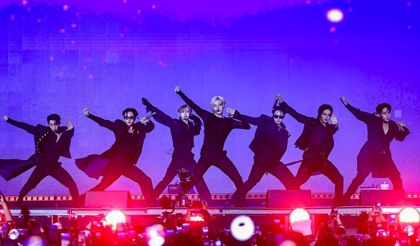 K-Pop yıldızları Kwon Eunbi ve ATEEZ İstanbul Festivali’nde sahne aldı