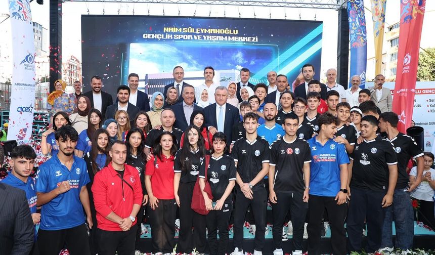 Bakan Bak’tan İstanbul’a Formula 1 müjdesi