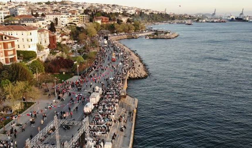 Üsküdar’da 30 Ağustos’un 104’üncü yılına özel kutlama