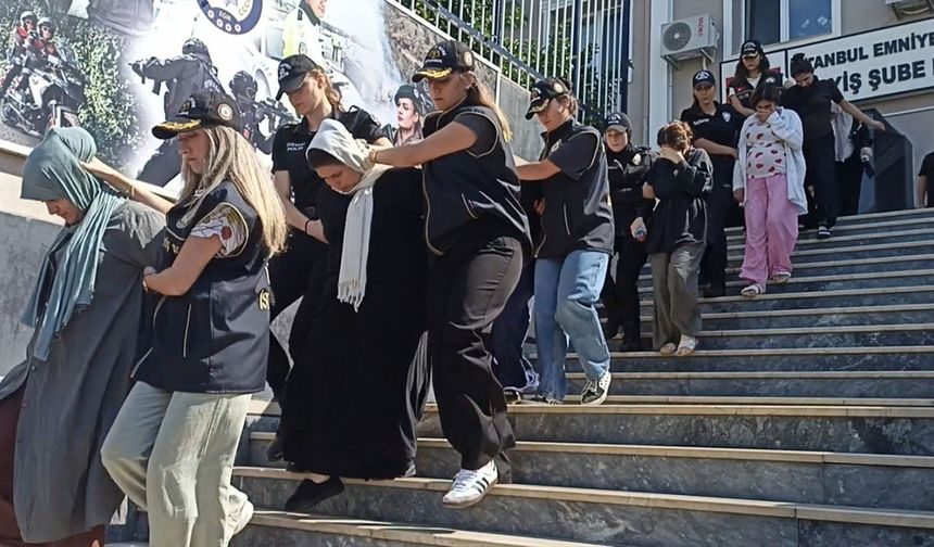 Turistlere yankesicilik yapan 26 şüpheli adliyeye sevk edildi