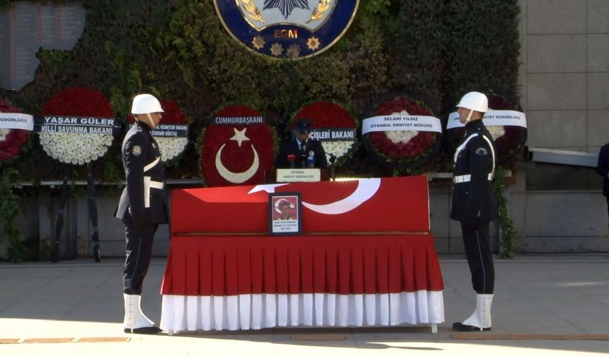 Denetim sırasında şehit olan polis memuru için tören düzenlendi
