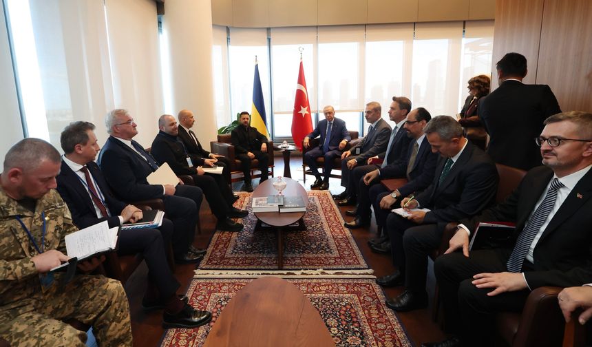 Bakan Bayraktar: Ukrayna'nın enerji arz güvenliğine katkı yapmaya devam edeceğiz