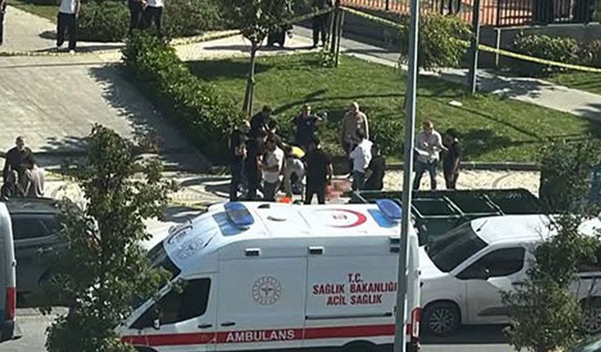 Başakşehir’de silahlı saldırı: Sokak ortasında 2 kişi yaralandı
