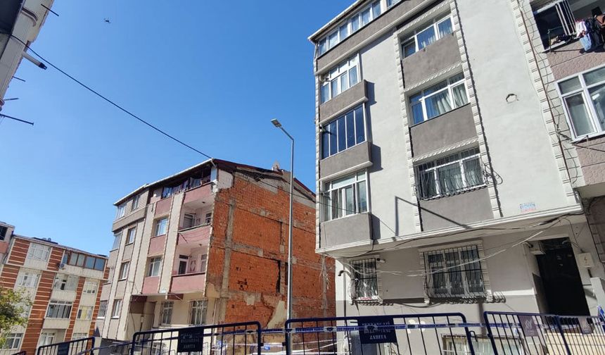 Sultangazi’de korkutan olay: 5 katlı binanın temeli kaydı