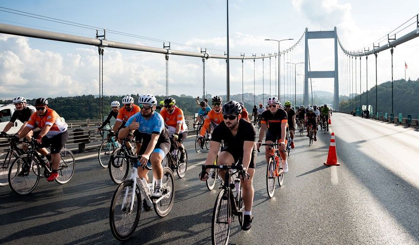 İstanbul’un iki kıtası arasında 3. kez Tour de France heyecanı yaşandı