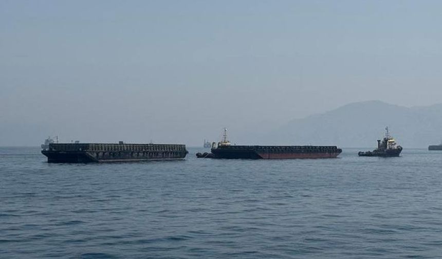İran, Hürmüz Boğazı'nda 56 gemiyi ‘kara liste’ye aldı