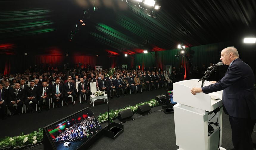 Cumhurbaşkanı Erdoğan müjdeyi verdi: "38 bin hekim dışı personel alacağız"