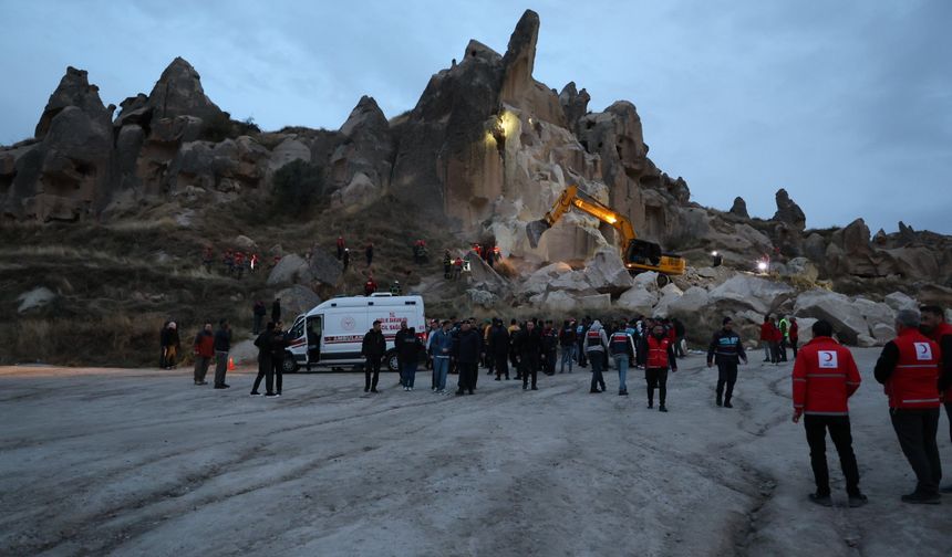 Nevşehir Valisi Kök: "2'si Türk 1'i turist 3 kişinin cansız bedenini çıkarttık"