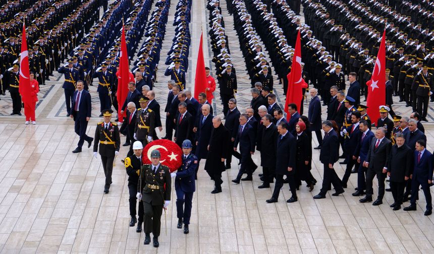 Cumhurbaşkanı Erdoğan ve devlet erkanı Anıtkabir’de