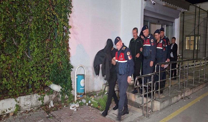 Çukurova Belediyesi'ne soruşturmada başkan dahil 34 tutuklama