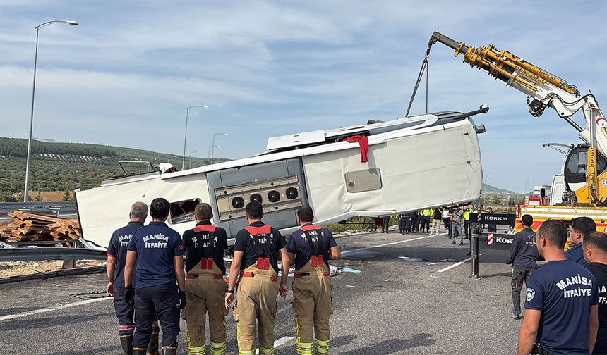 Manisa'daki kazada ölü ve yaralıların kimlikleri belli oldu