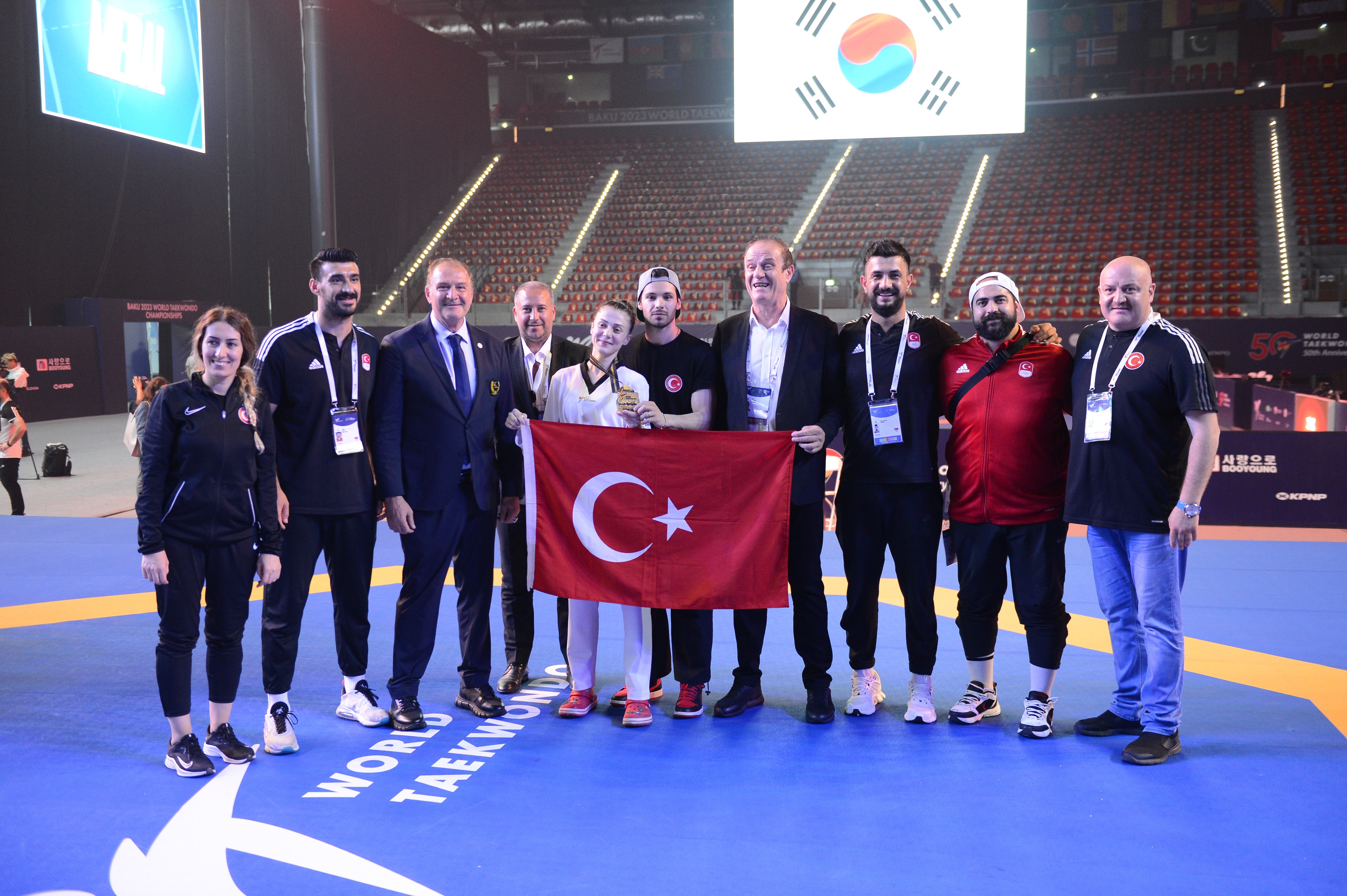 milli-tekvandocu-merve-dincel-azerbaycanda-dunya-sampiyonu-oldu (4)