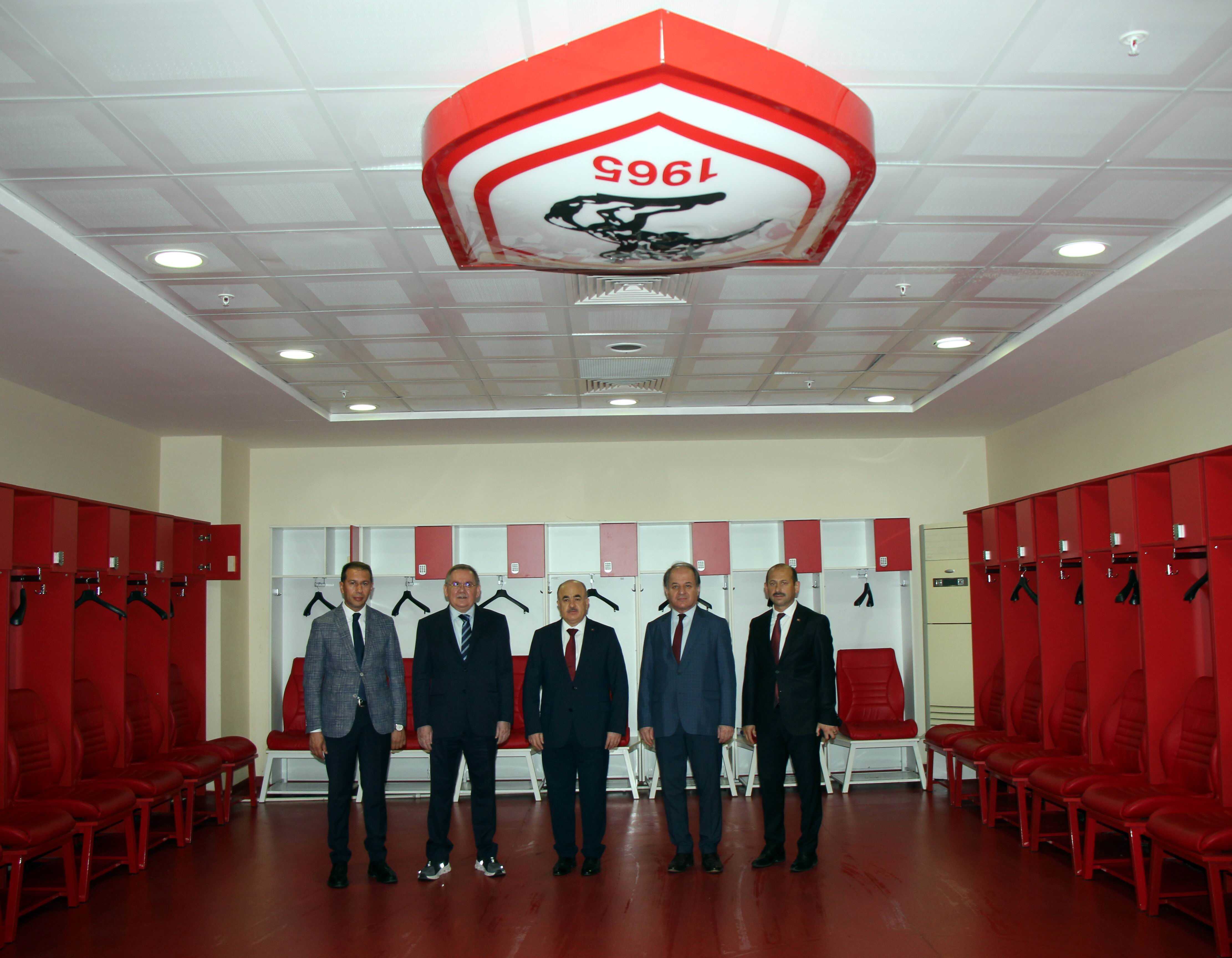 turkiye-galler-milli-maci-oncesi-samsunda-hazirliklar-tamamlandi (2)