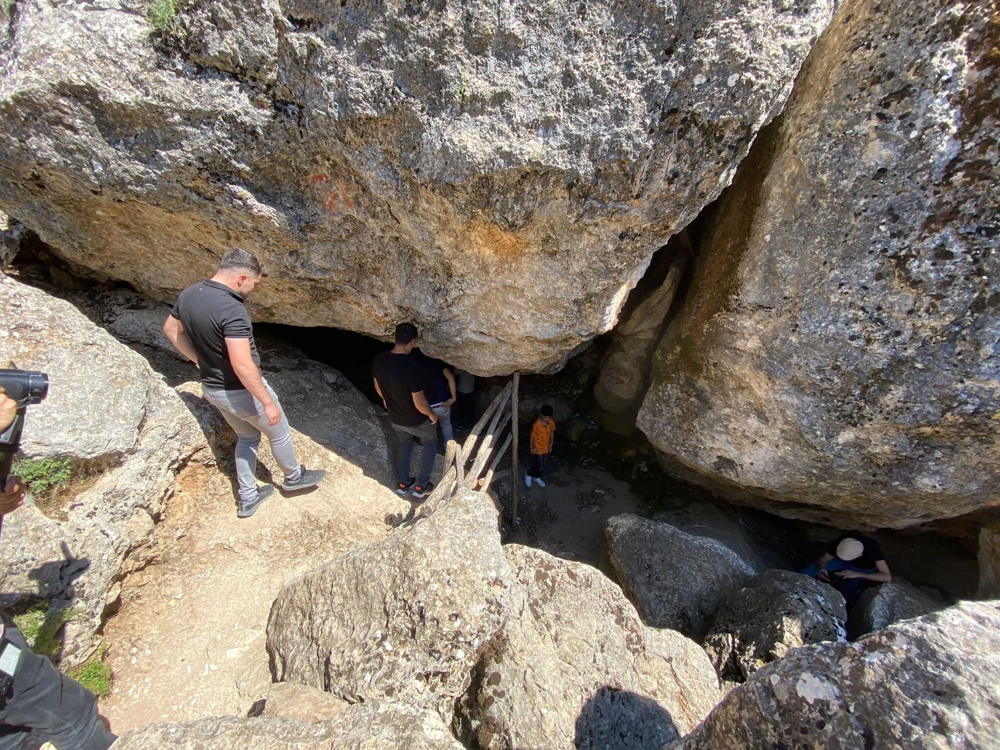 elazigdaki-buzluk-magarasi-yogun-ziyaretci-aliyor (2)