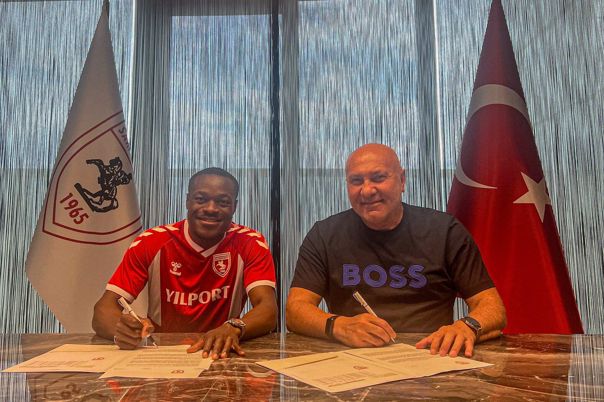 samsunspor-defans-oyuncusu-marc bola-ile-sozlesme-imzaladi (1)