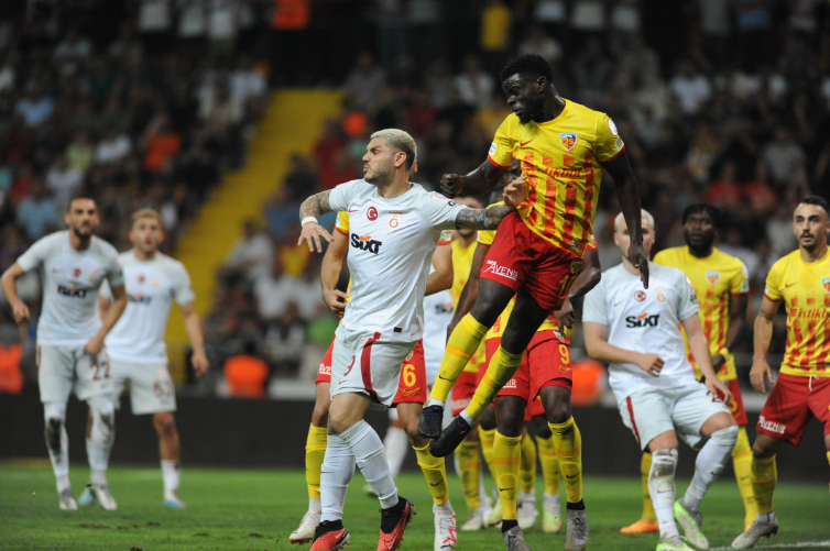 Galatasaray'ın golsüz startı spor manşetlerinde: 13 Ağustos gazete manşetleri