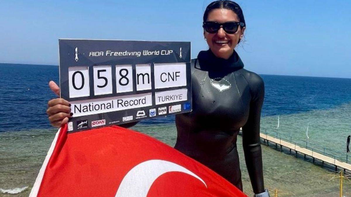 milli-sporcu-yagmur-ergunden-dalista-yeni-turkiye-rekoru (2)