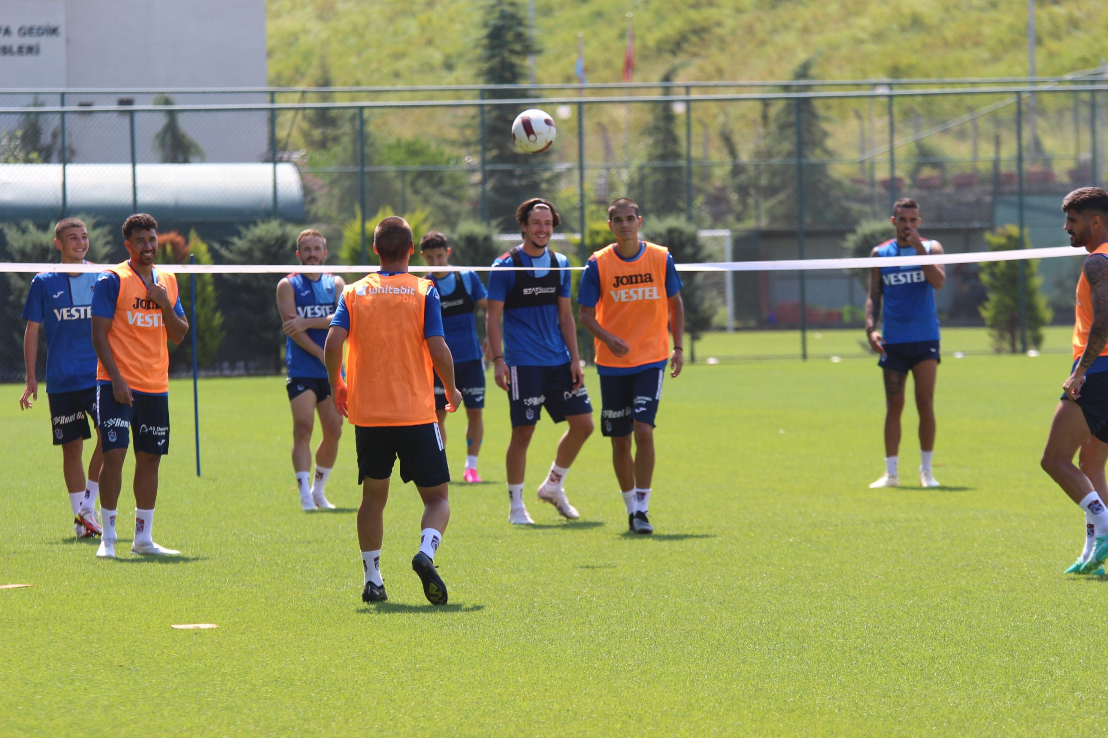 trabzonspor-da-7-eksikli-antrenman (1)