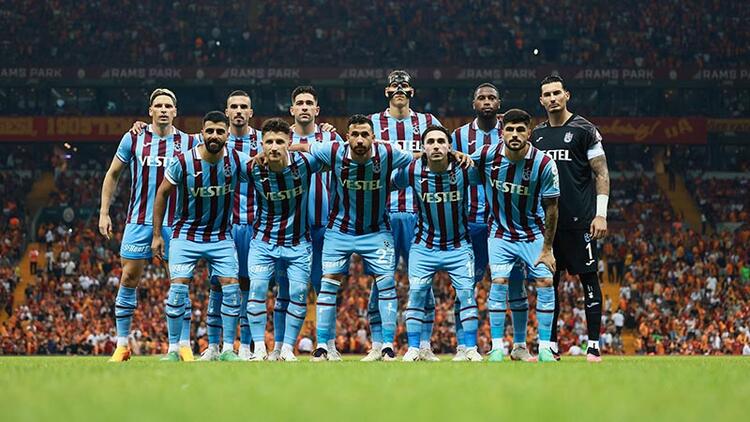 Sezona galip başlayan Trabzonspor, Galatasaray derbisinde hüsrana uğradı: Ayakta kanat oyuncusu kalmadı...