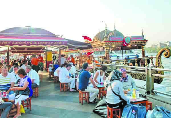 Galata Bridge Balik Ekmek