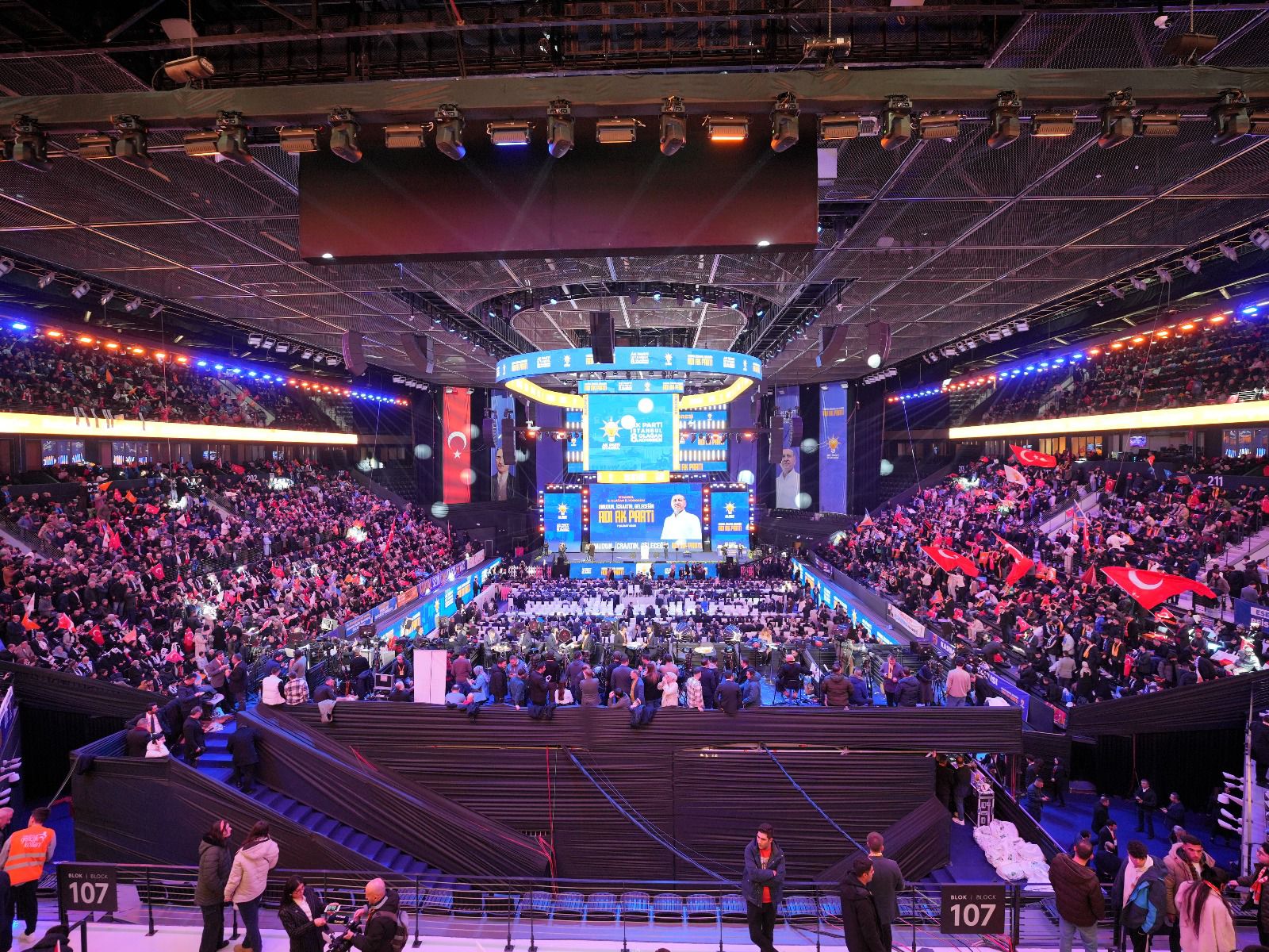 I S T A N B U L C U M H U R B A S K A N I E R D O G A N 2028 D 552824 163879