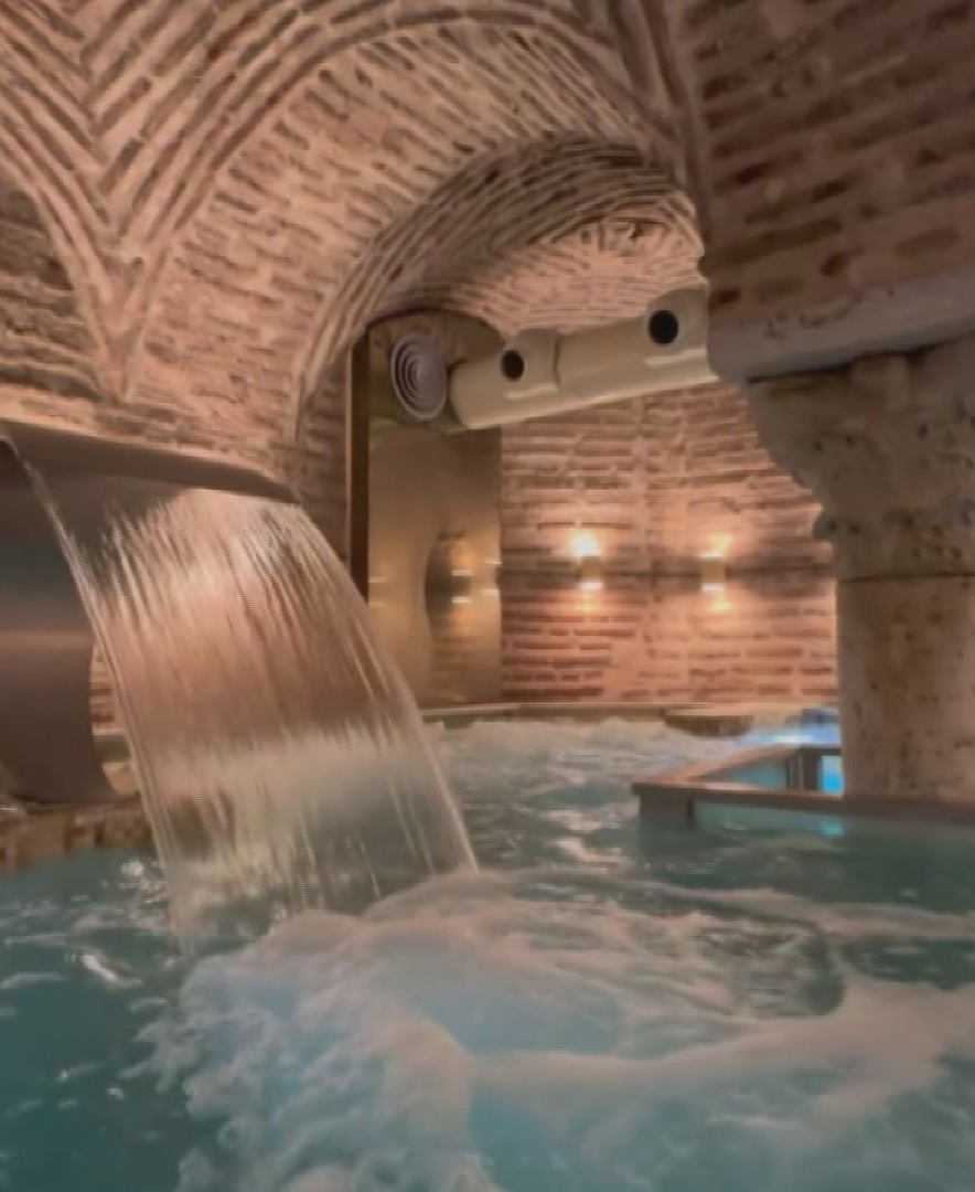 I S T A N B U L S P A M E R K E Z I N E D O N U S T U R U L E N 15 569516 168688