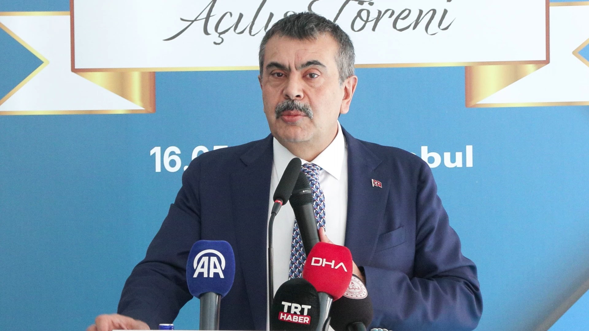 ISTAMBUŁ BAKANTEKIN TURCJA ECU MURIRIE 715957 211801