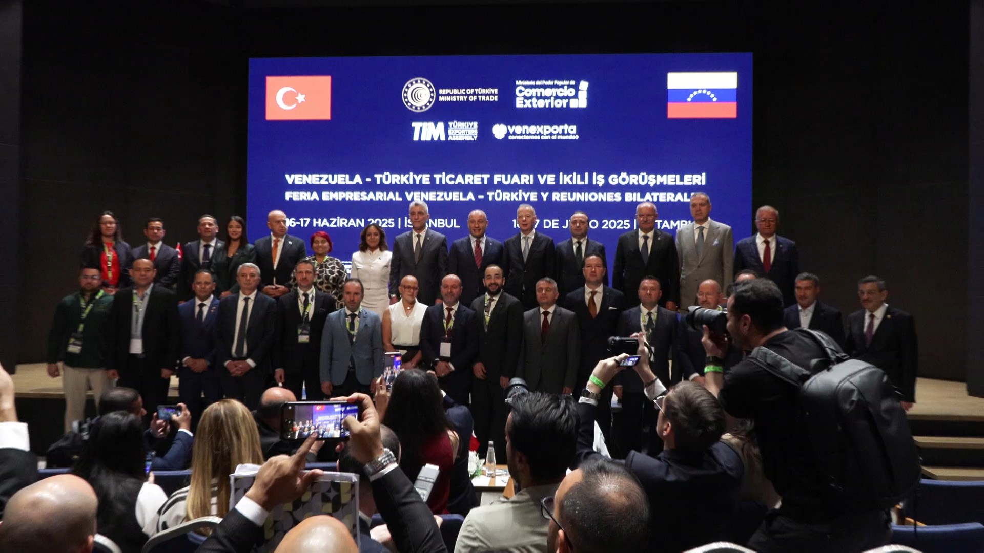 I S T A N B U L B A K A N B O L A T L I D E R L E R Y I L L I K 768085 226790