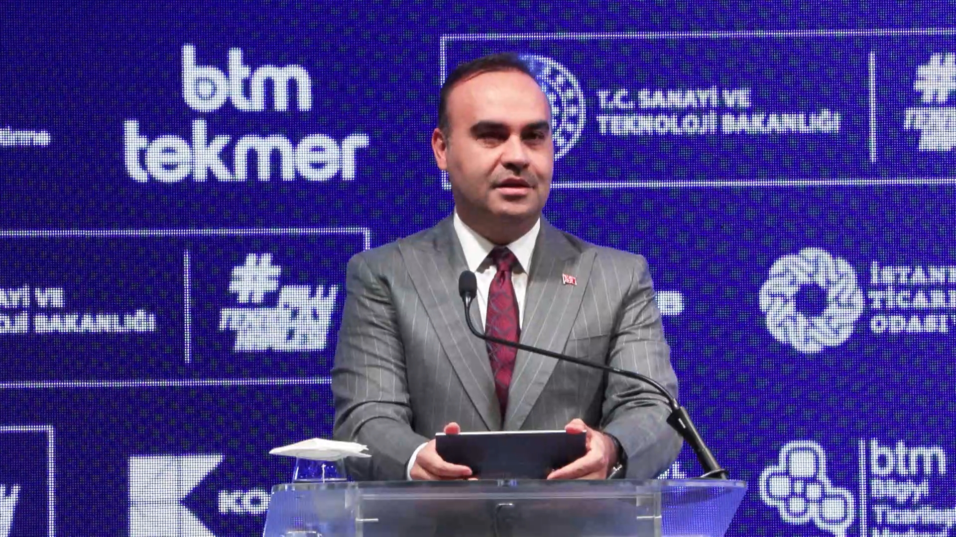 I S T A N B U L B A K A N K A C I R 48 A D E T K A A N S A V A 762269 224960