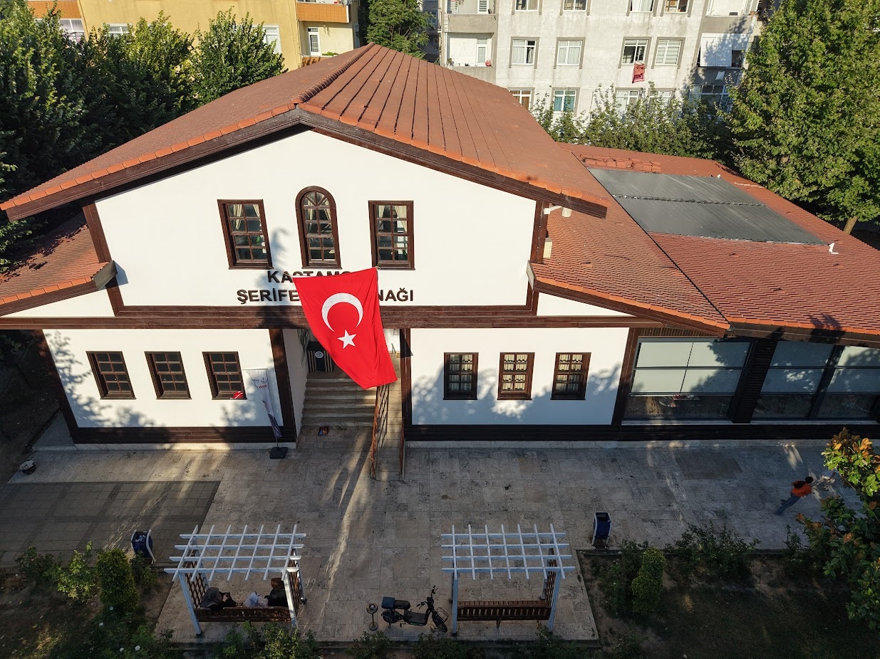 Cumhurbaskani Erdogan’in Bayrak Cagrisi 812661 240638 (1)