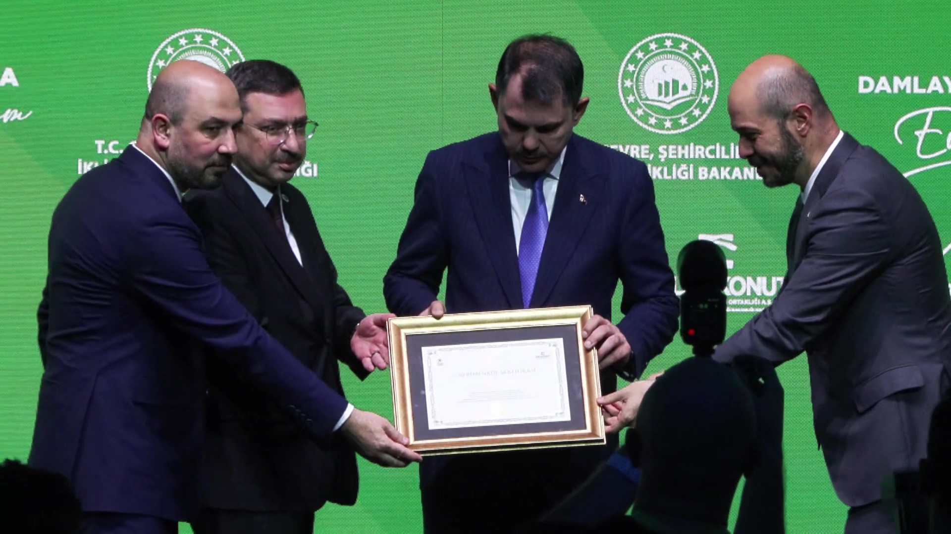 ESTAMBULBAKANKURUMMVATANDASIMIZIN 831408 246376