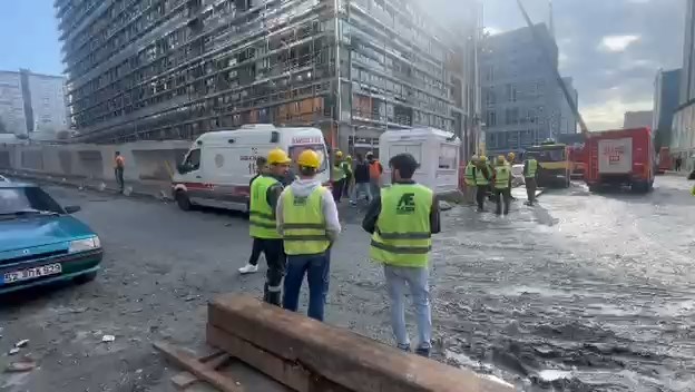 I S T A N B U L B A H C E L I E V L E R D E I N S A A T I N Y U K A 986147 292759