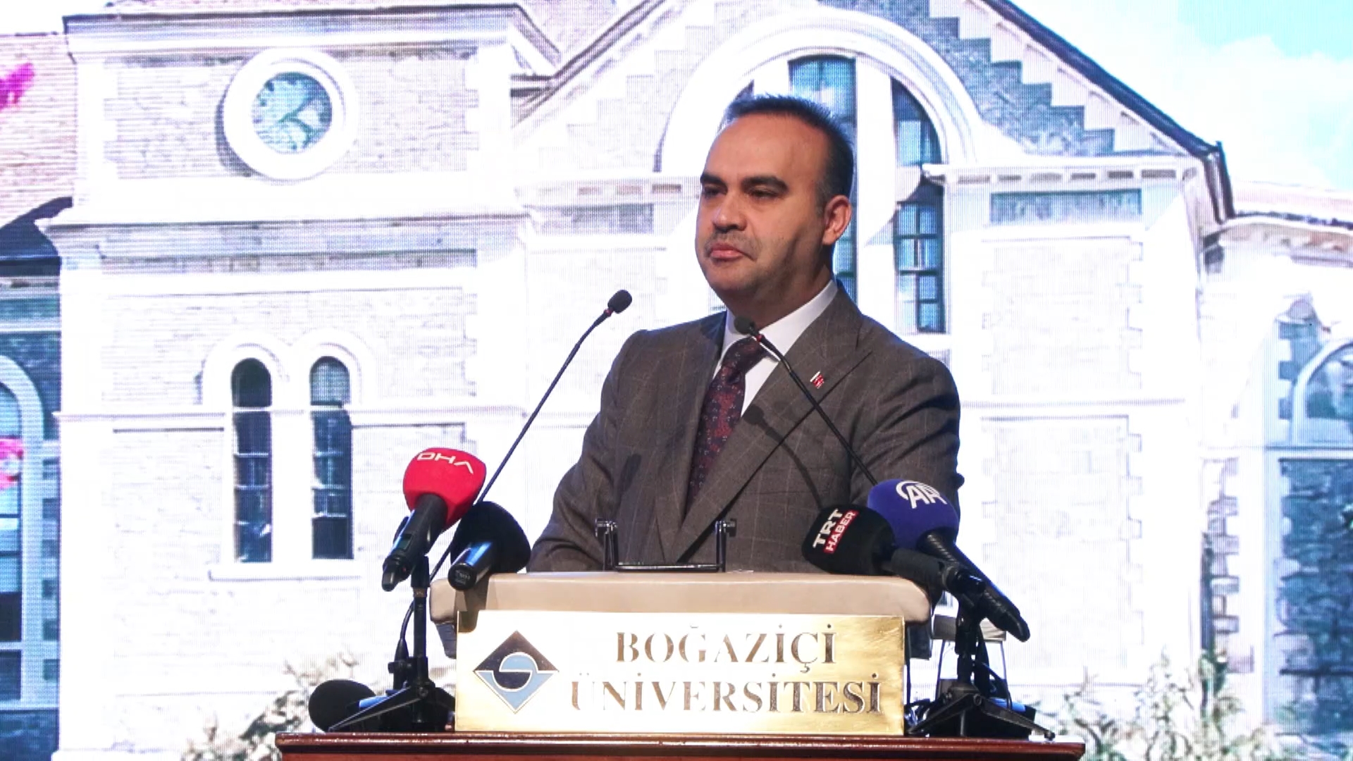 I S T A N B U L B A K A N K A C I R M I L L I G E L I R I M I Z I N 959786 285010