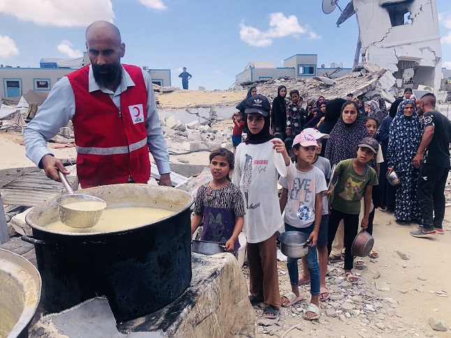 T U R K K I Z I L A Y G A Z Z E’ D E A C I L E N A T E S K E S I L 949702 281983