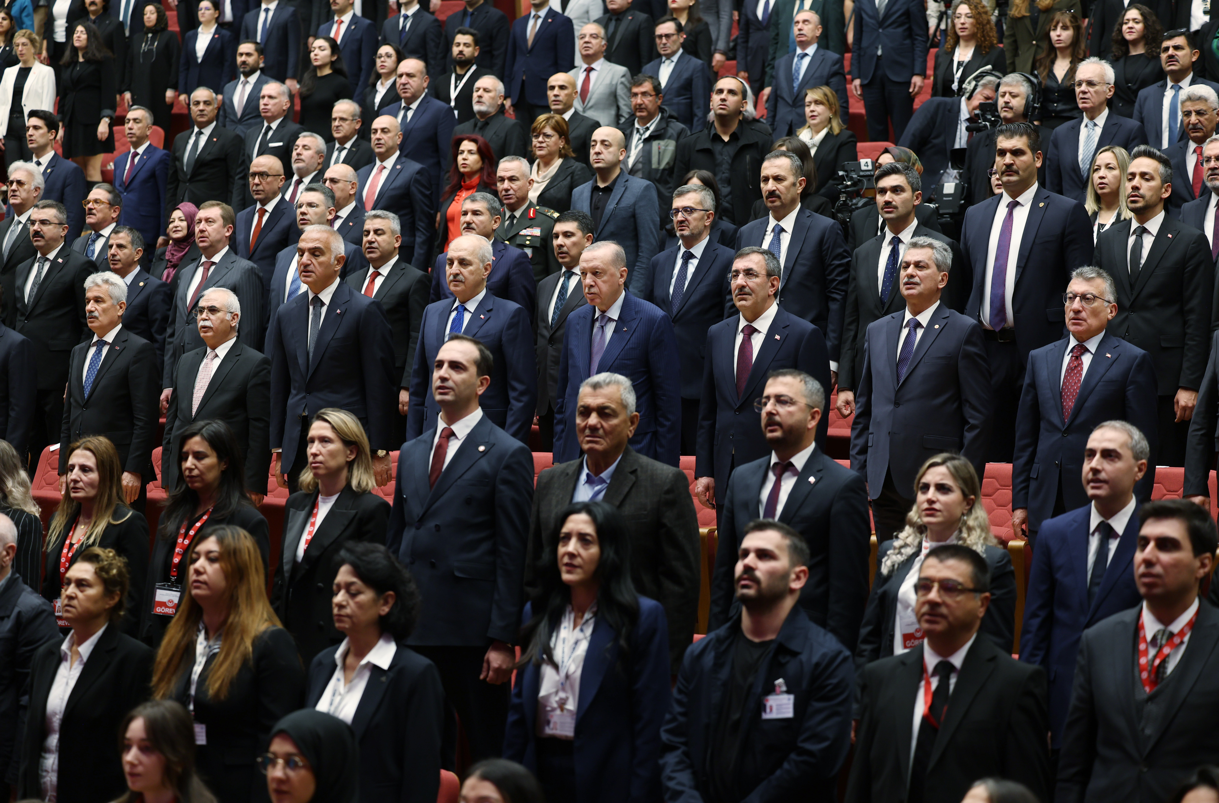 C U M H U R B A S K A N I E R D O G A N C E P H E L E S M E N I N E N 1008534 299162