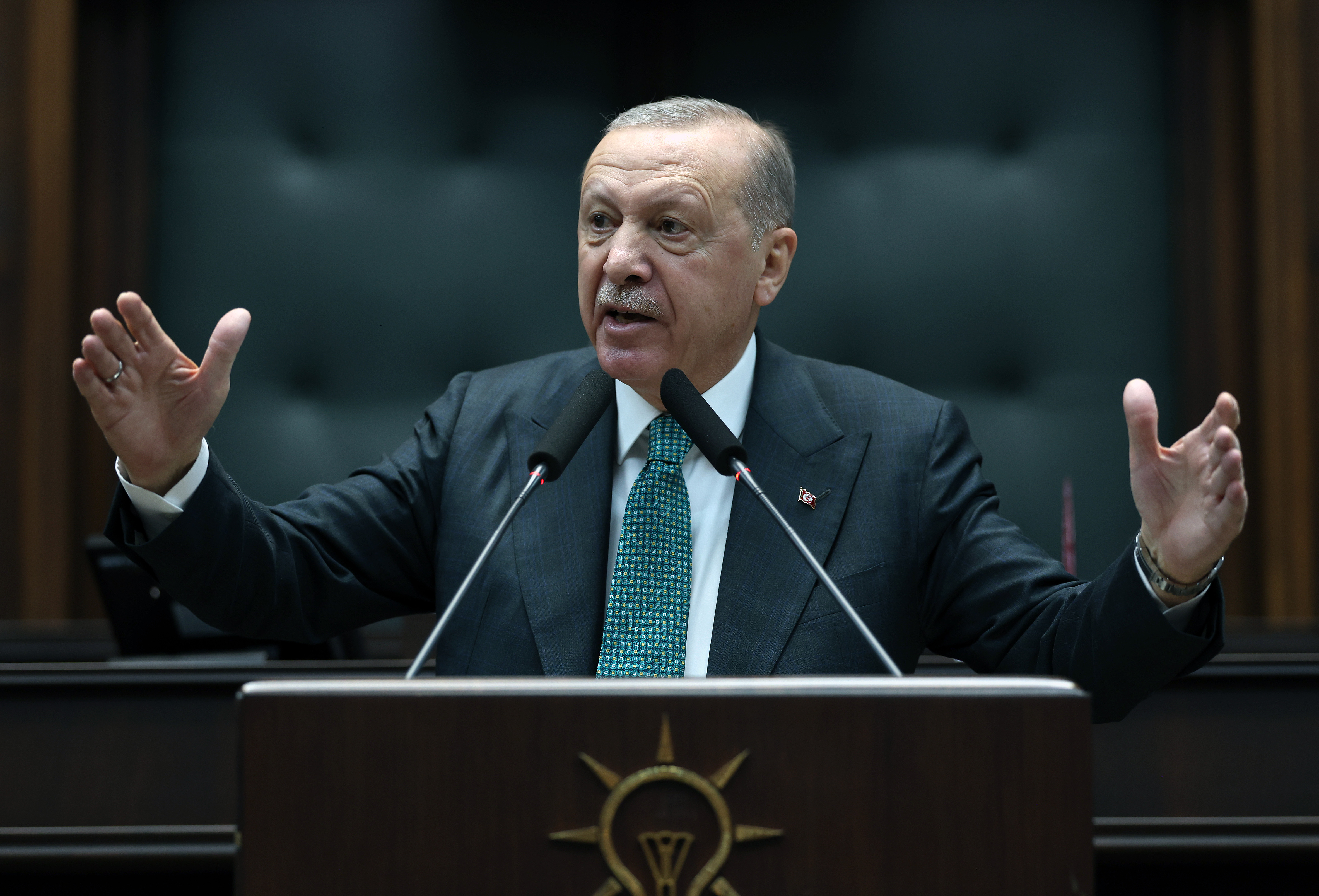 C U M H U R B A S K A N I E R D O G A N C U M H U R I T T I F A K I N 1000274 296767