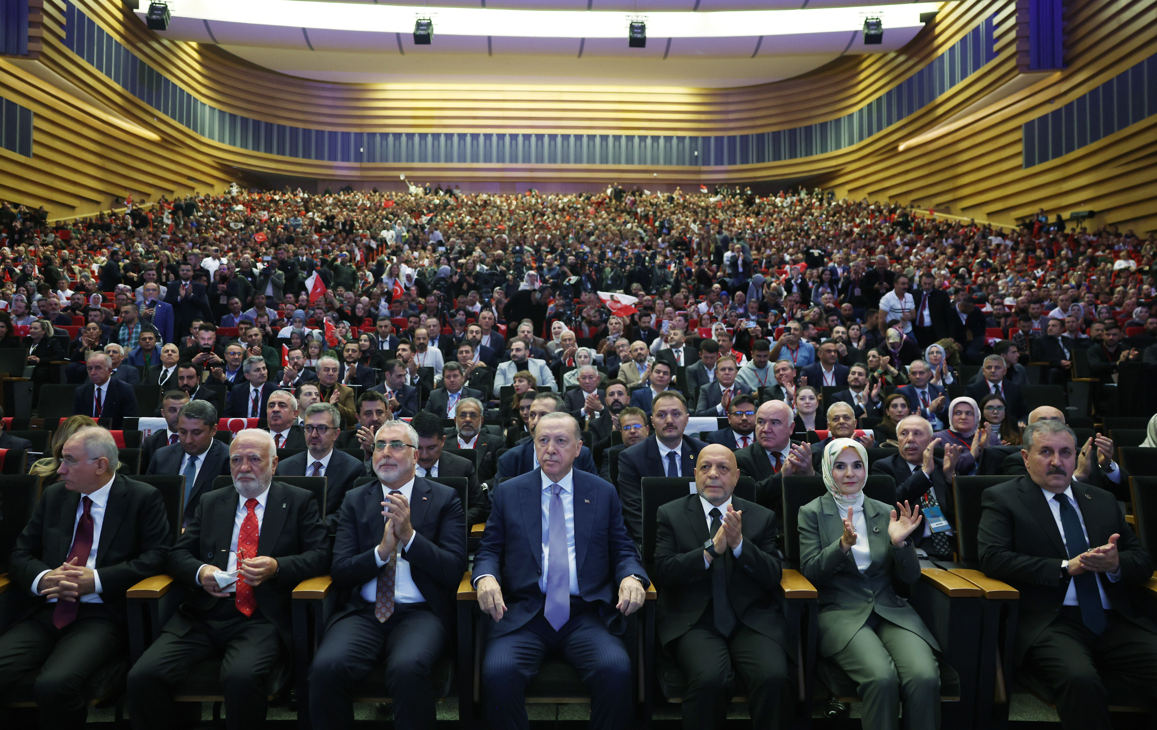 C U M H U R B A S K A N I E R D O G A N H A Y A T P A H A L I L I G I 1021525 303090