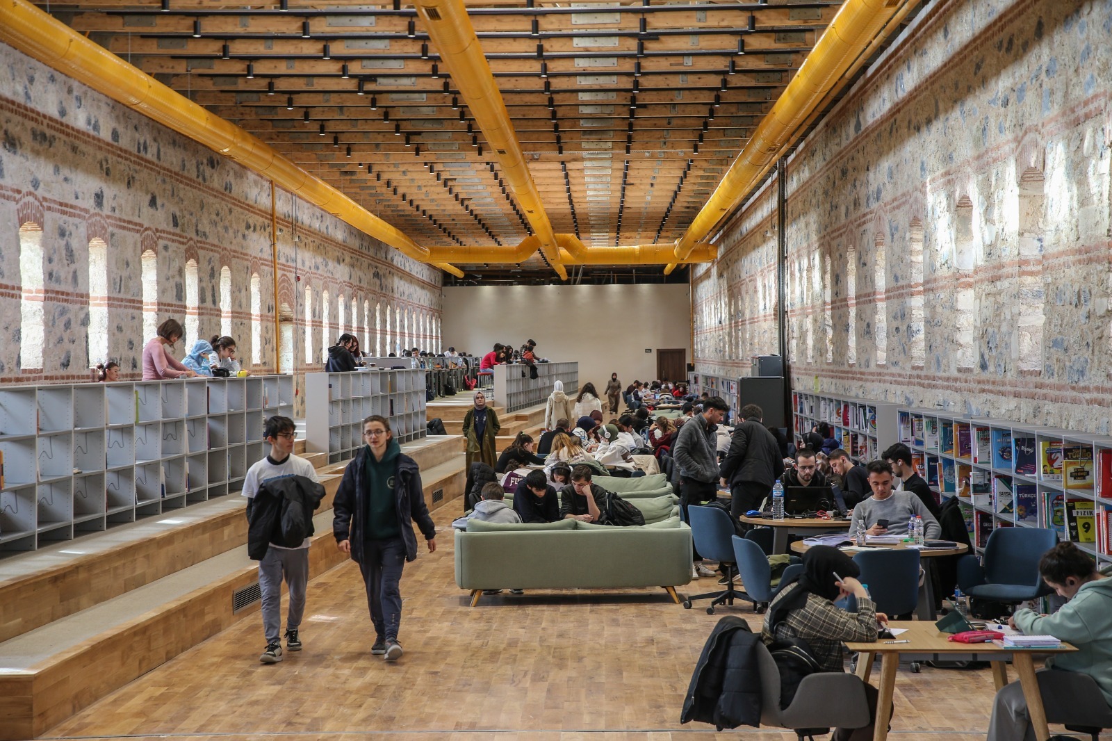 2025 T E R A M I K U T U P H A N E S I N I 2 M I L Y O N 322 1077517 319749