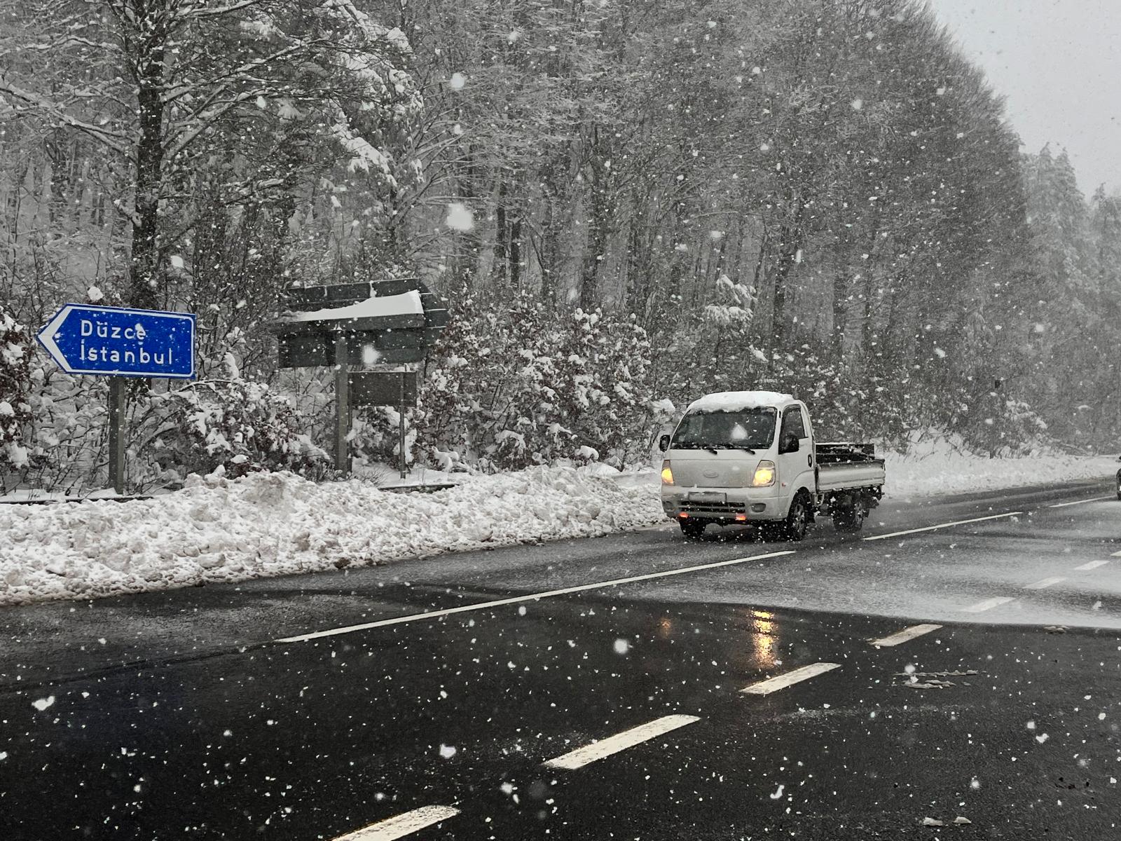 B O L U D A G I G E C I S I N D E Y O G U N K A R Y A G I S I 1084388 321853