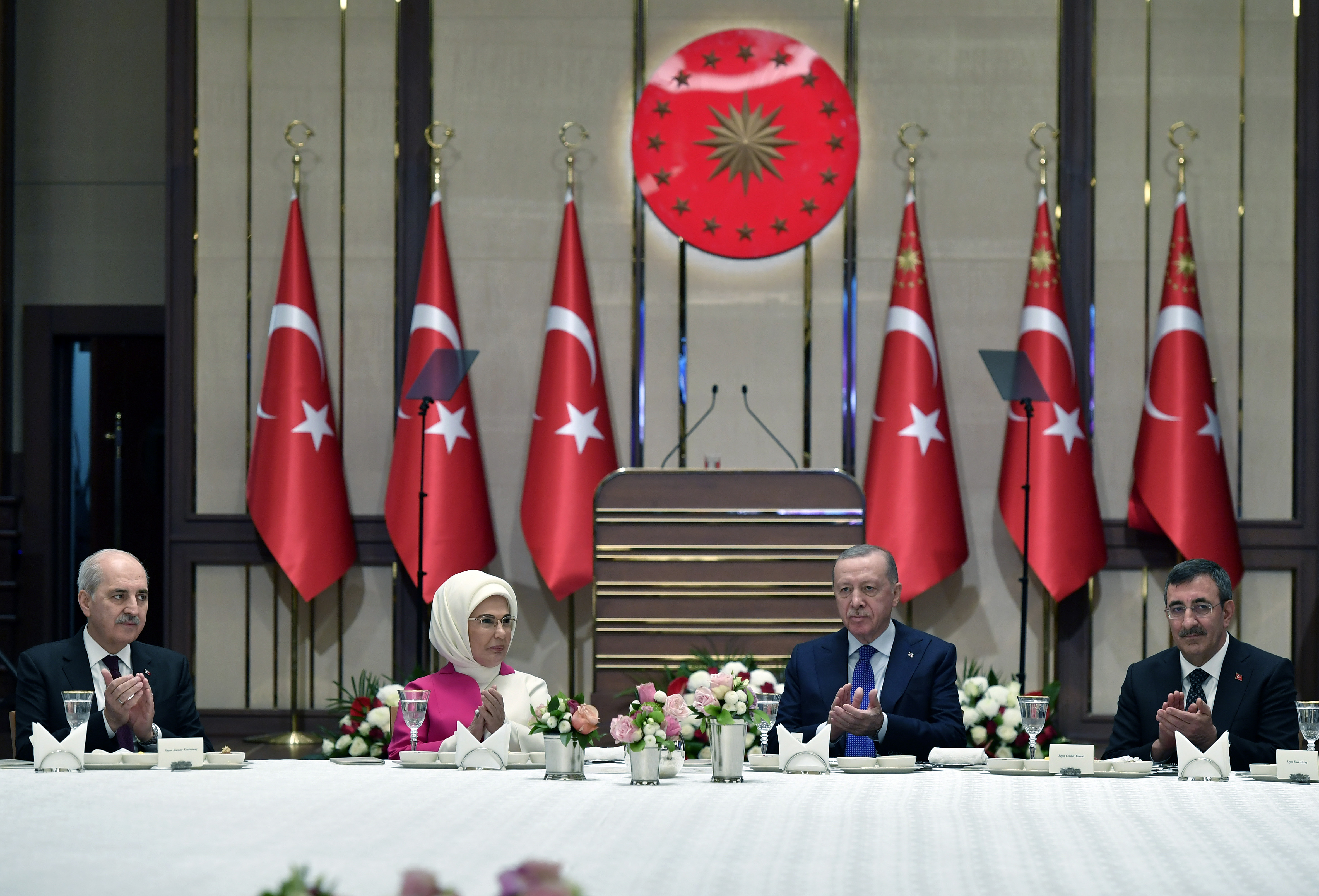 C U M H U R B A S K A N I E R D O G A N U K R A Y N A V E R U S Y A 1066163 316370