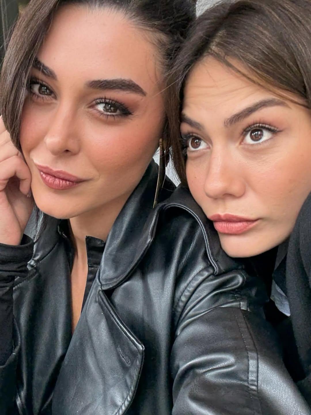 ‘ E S R E F R U Y A P R O F E S Y O N E L B I R O Y U N B A Z T A K I 1041998 309207