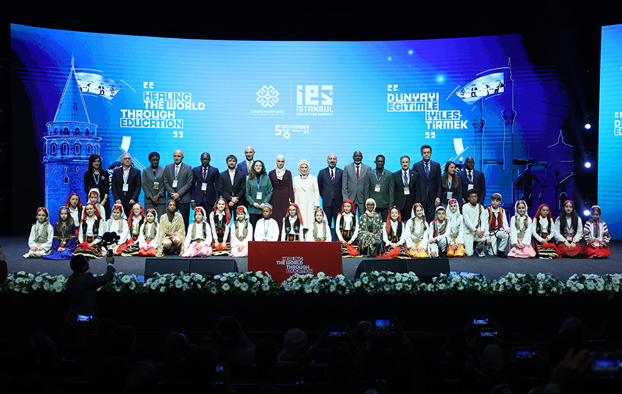 I S T A N B U L E M I N E E R D O G A N G E L E C E K N E S I L L E 1049408 311376