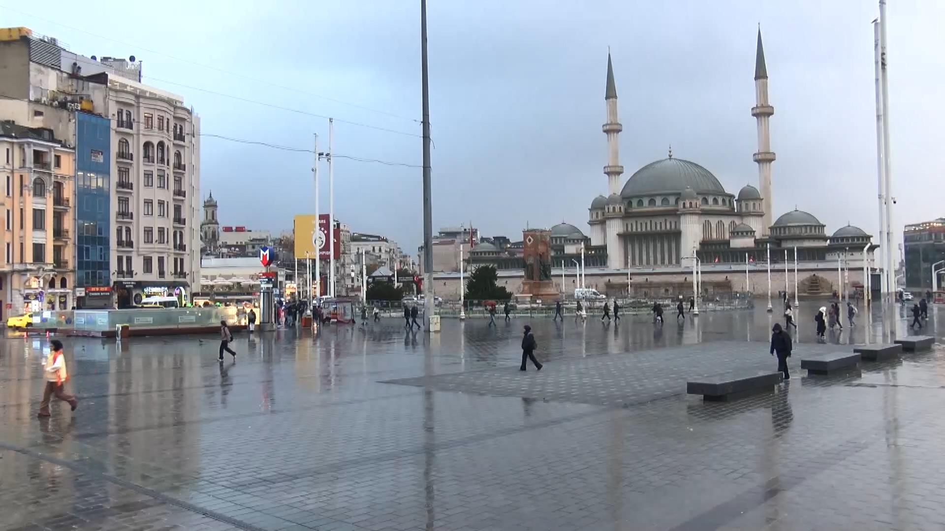 I S T A N B U L T A K S I M D E Y A G M U R U S K U D A R D A S 1074064 318701