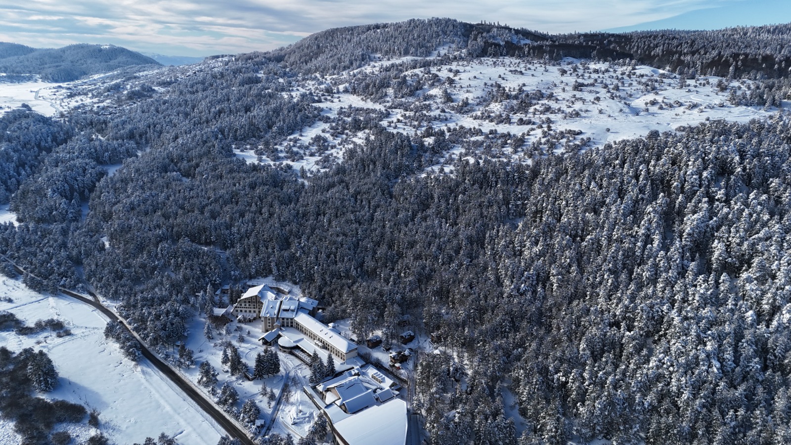 K A R L A K A P L I A B A N T T A E S S I Z M A N Z A R A 1088491 323091