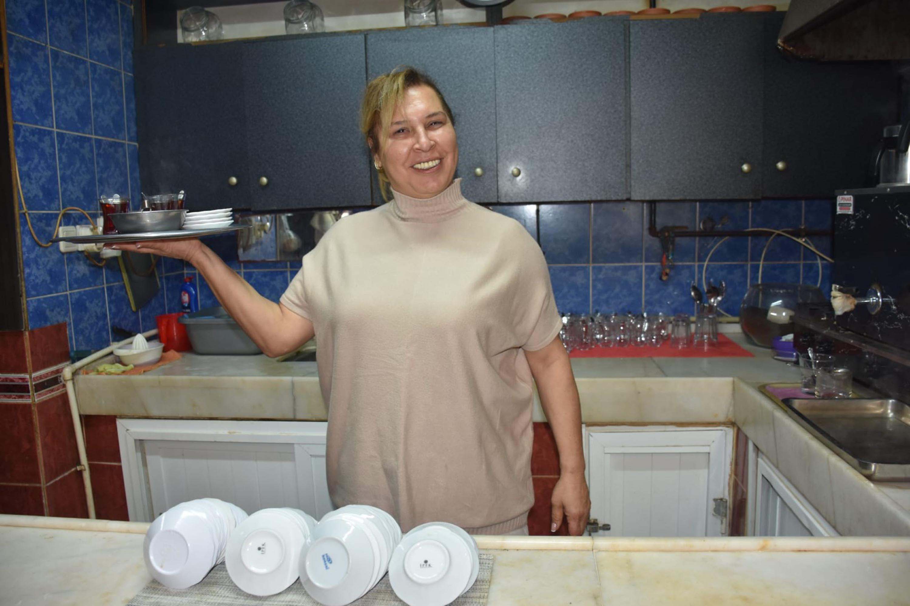 25 Y I L L I K B A S K A N I D E V I R I P K A H V E C I L E R I N 1111220 329838