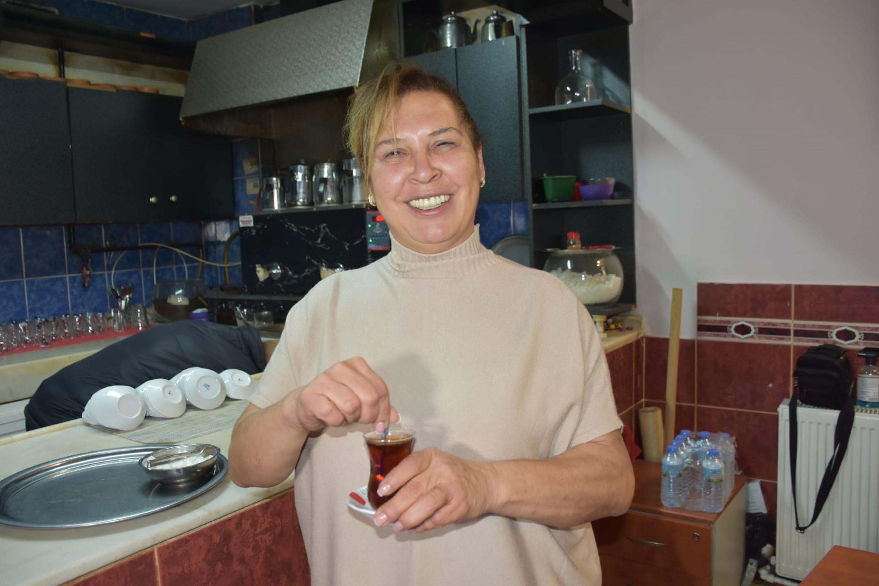 25 Y I L L I K B A S K A N I D E V I R I P K A H V E C I L E R I N 1111221 329838