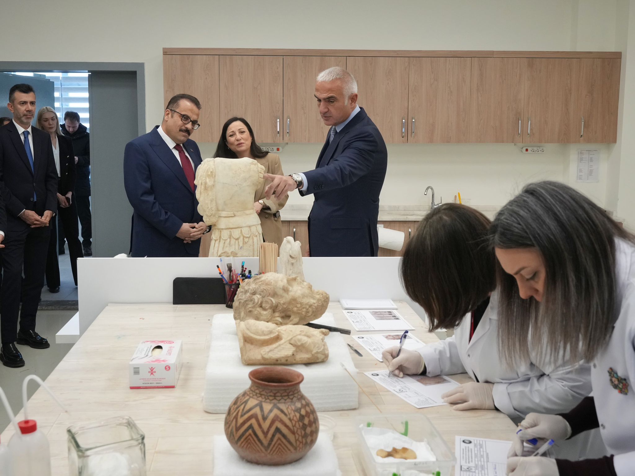 B A K A N E R S O Y T U R K I Y E Y E I A D E E D I L E N T O P L 1095651 325249