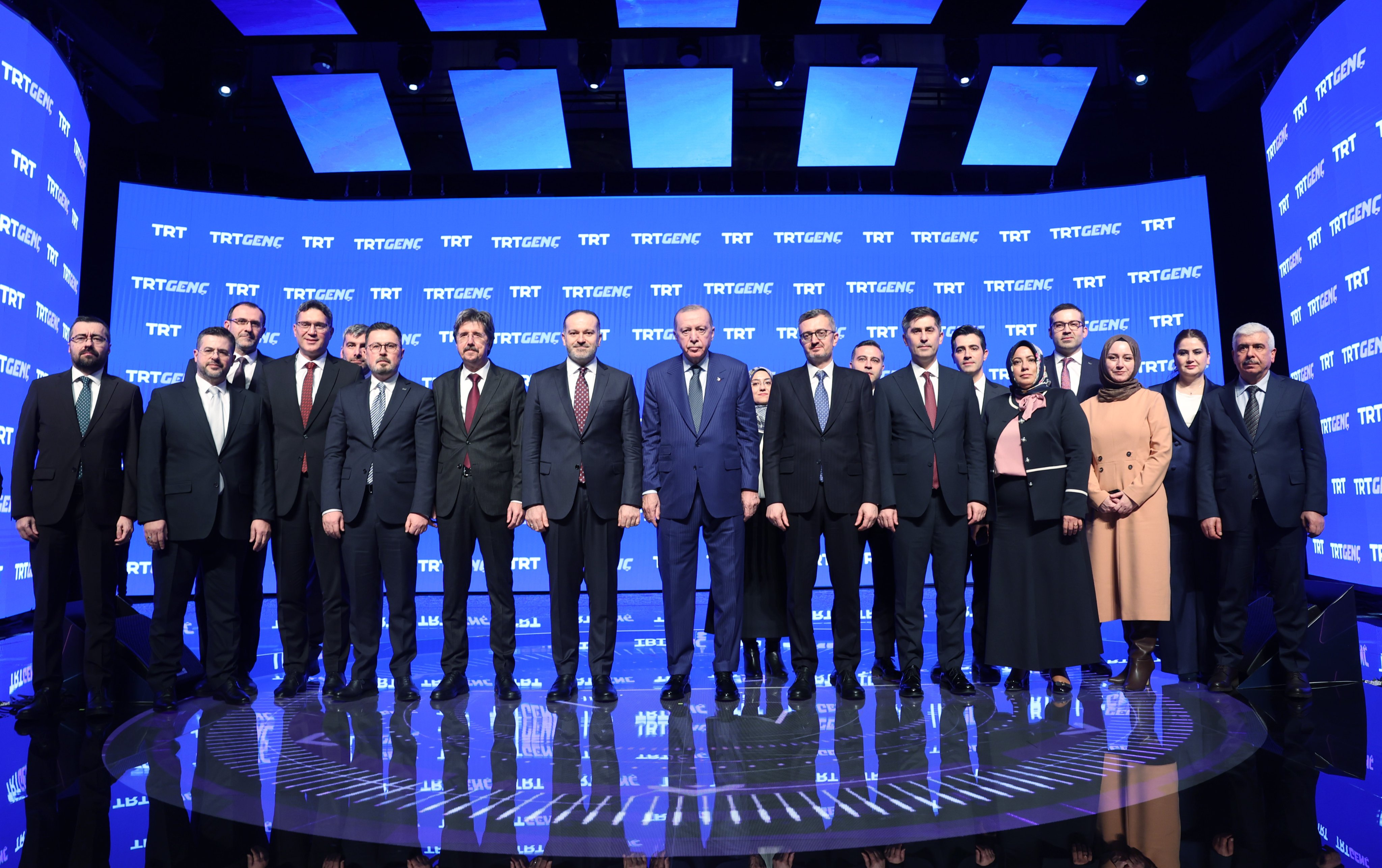 C U M H U R B A S K A N I E R D O G A N V A T A N D A S I M I Z K I S I 1117119 331689