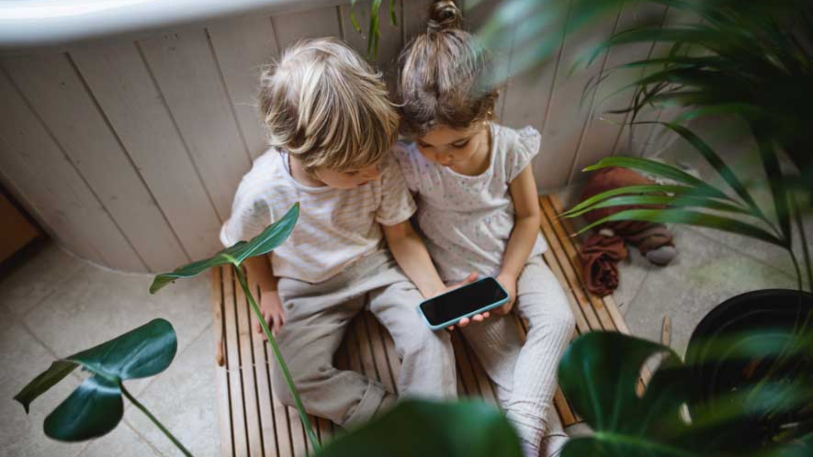 Cocuklarda Ekran Bagimliligi Ile Nasil Mucadele Edilebilir Ve Aileler Bu Konuda Ne Yapmali 1600X900